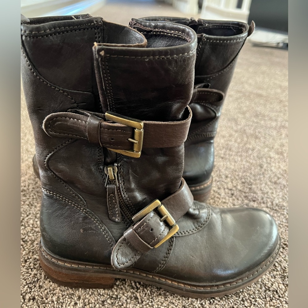 Manas Brown Buckle Leather Moto Boots EU 37, US 7